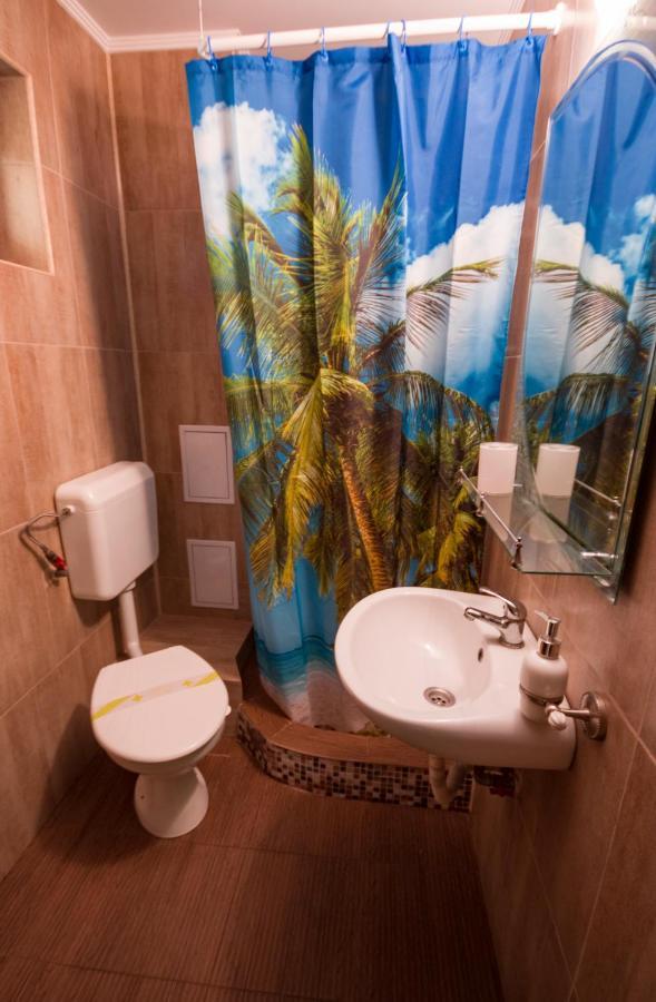 Vila Victor - Adults Only Hotel Techirghiol Bagian luar foto